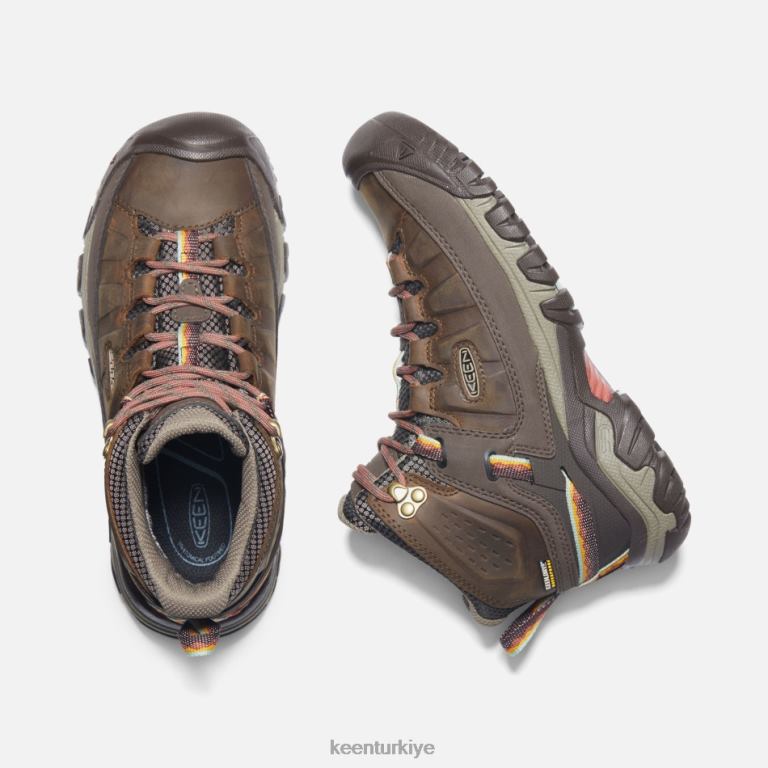 Keen 8L2D2176 kadınlar targhee iii su geçirmez yürüyüş botu bungee kordon-sekoya